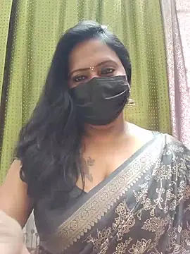 Meera_mia webcam