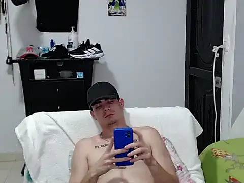 Zac_Efront webcam