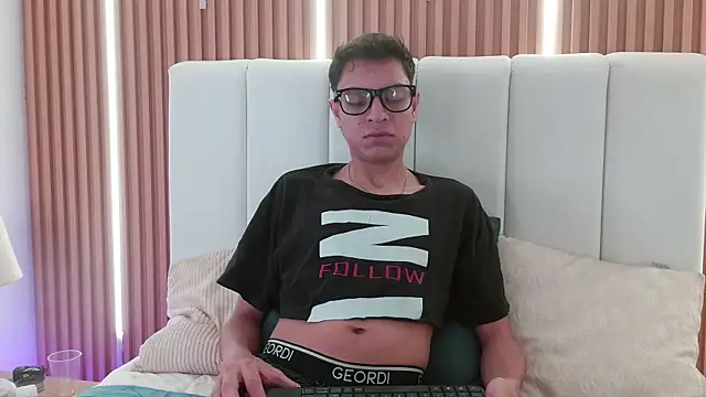 Daniel_Sterling webcam