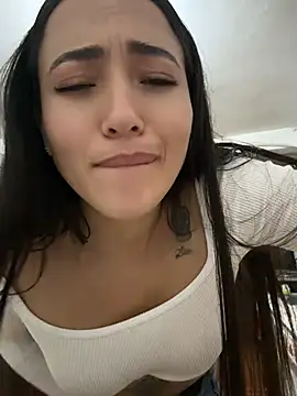 HollyAngel2 webcam