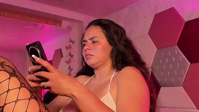 ArielleWilde webcam