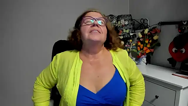 Adelewildx webcam