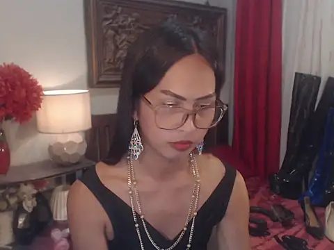 Nathalieheartt webcam