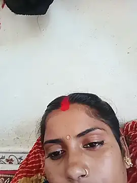 Poojaxx56 webcam
