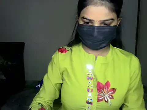 suhana-singh webcam