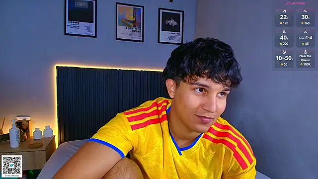 Leo_Savage_ webcam