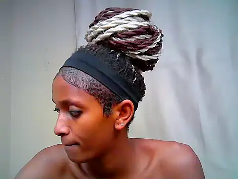 Qute_nimple webcam
