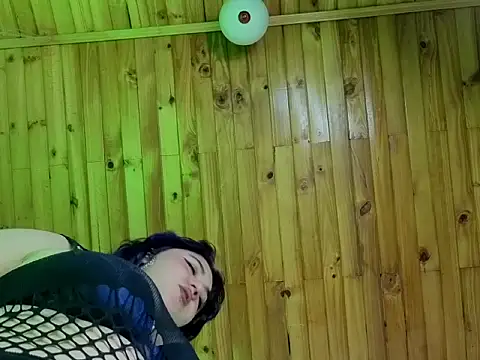 Blueberry_gothic webcam