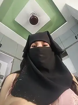 Aafreen_36 live cam on StripChat