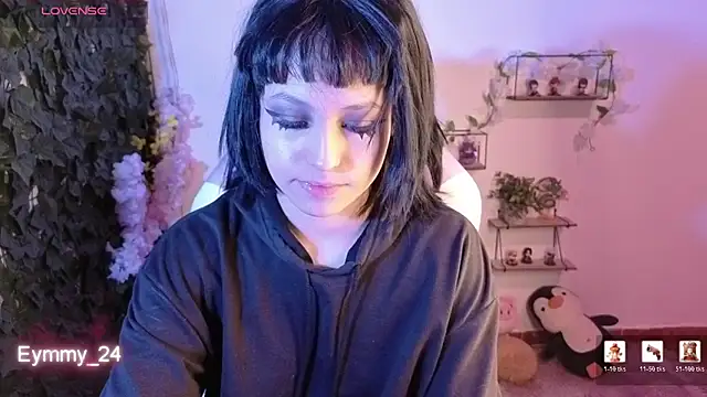 Eymmy_24 webcam