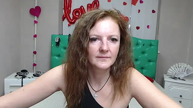 MeganPirs webcam