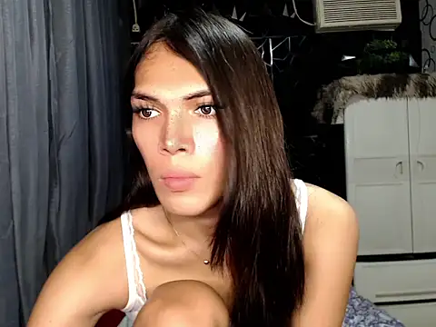 GORGEOUS_CARMEE webcam
