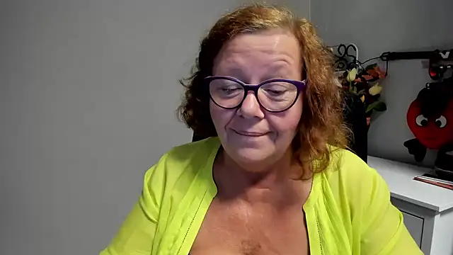 Adelewildx webcam