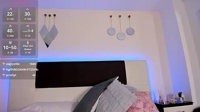 Sky_Loren webcam
