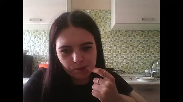 KikiAmino webcam