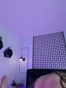 Amber_gold_ webcam