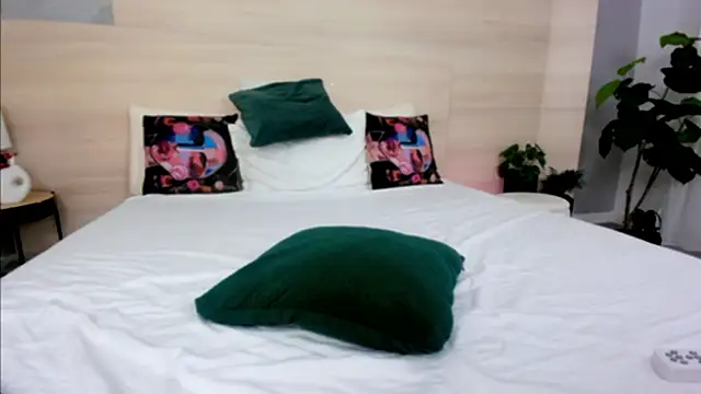 CharmingAnnie webcam
