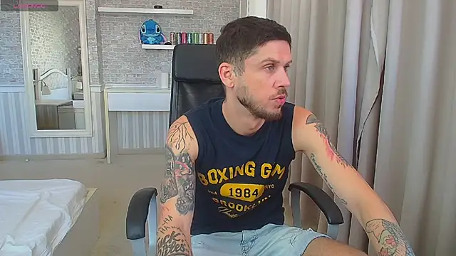 JonahShaw webcam