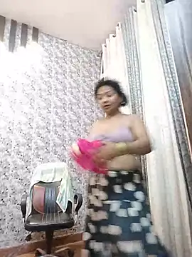 Cute-Janvi20 webcam