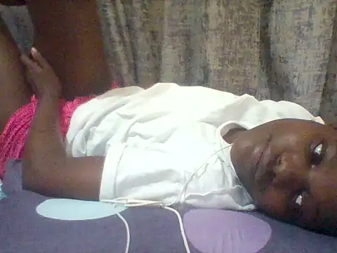 tina_2030 webcam