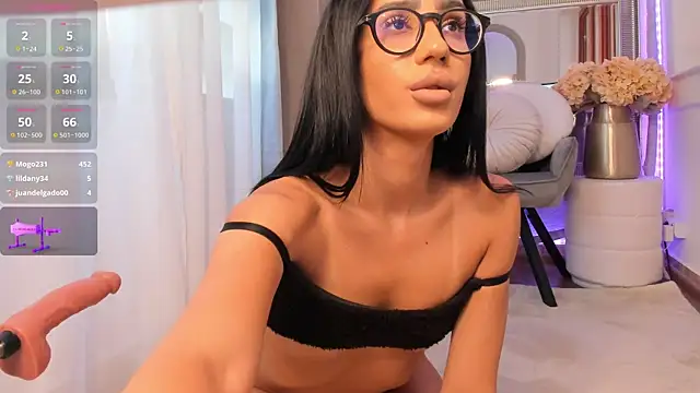 ChloeObril_ webcam