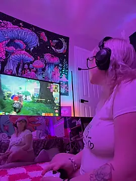 Cutiepiespanks webcam