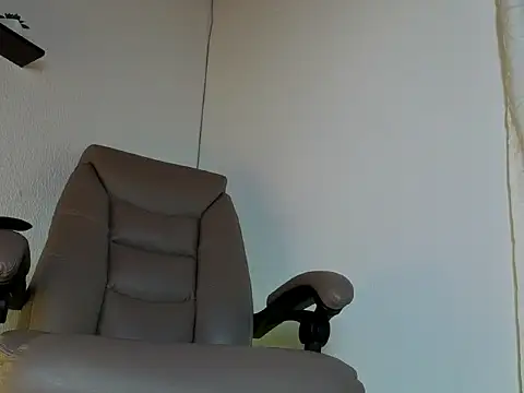 Blueberry_gothic webcam