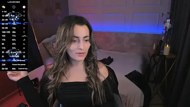 KylieMellow webcam