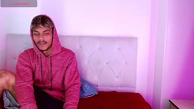 Angel_foxc13 webcam