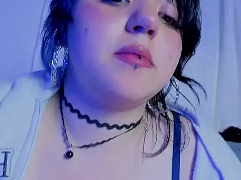 Blueberry_gothic webcam