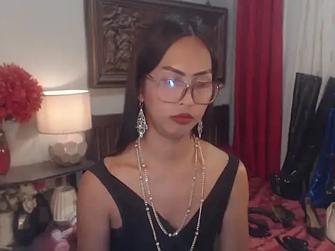 Nathalieheartt webcam