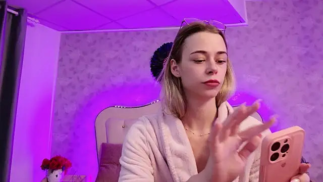GracieCute webcam