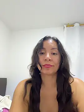 emely_sexx20 webcam