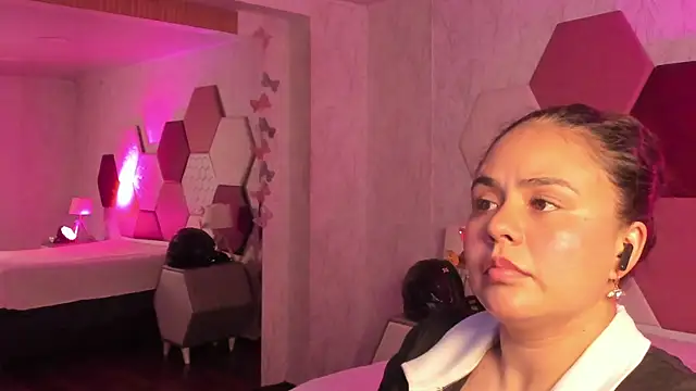 ArielleWilde webcam