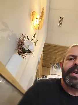 Juanitocamela81 webcam