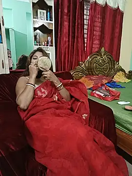 BongQueen9 webcam
