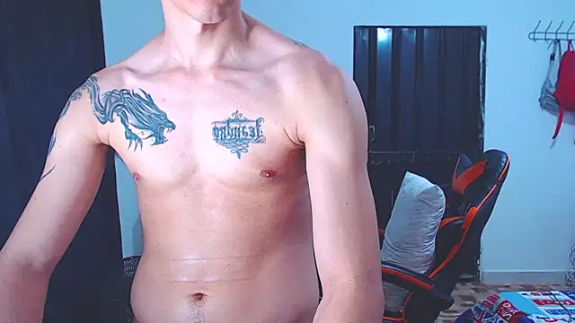 ADAM_HOT webcam