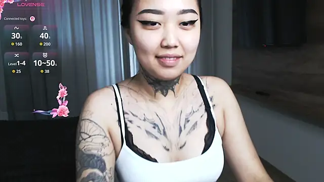 LillGothBaby webcam