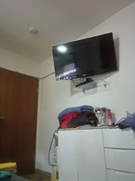 GoldenWifee webcam