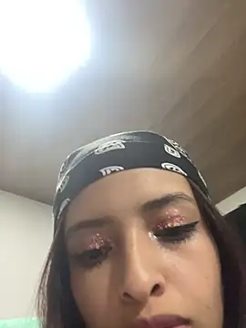 wolf_hot07 webcam