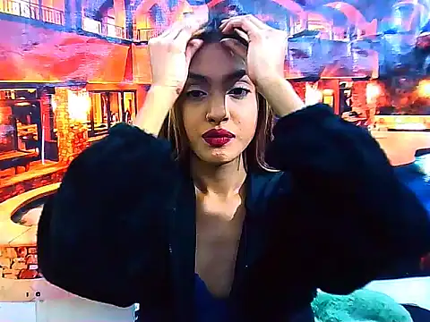 IndianPretty14u2Luv webcam