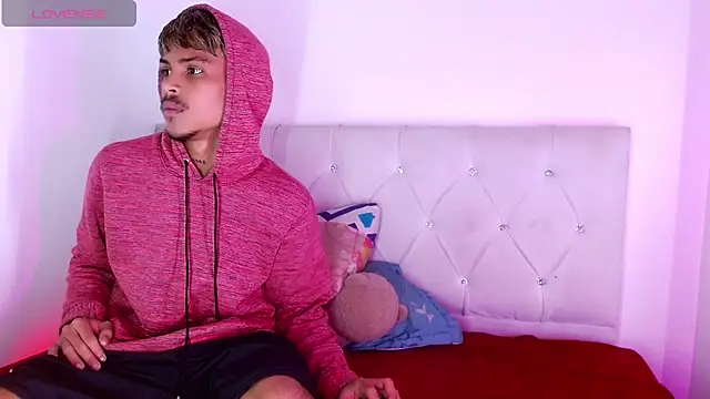 Angel_foxc13