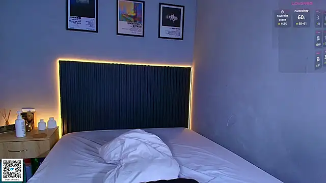 Leo_Savage_ webcam
