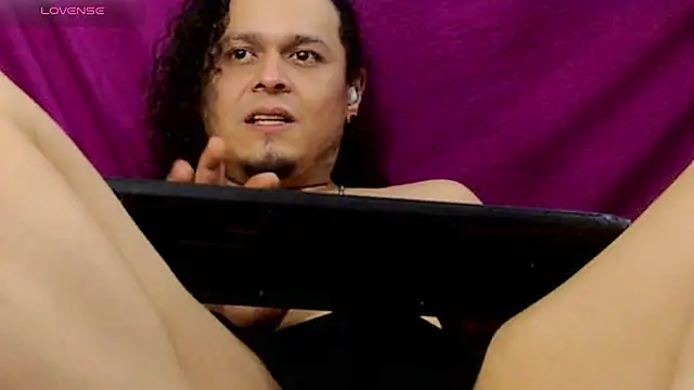 chino_roz webcam