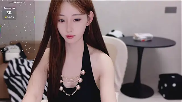 Lynne-1 webcam