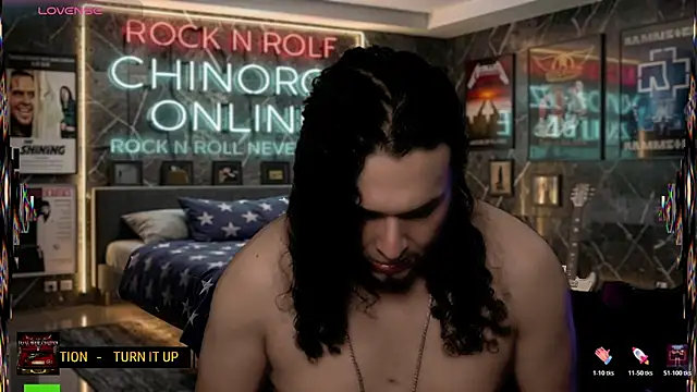 chino_roz webcam