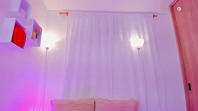 Aishapeyton_ webcam