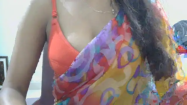 Aarti_misty71 webcam