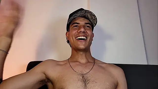 Derek_stud_ webcam
