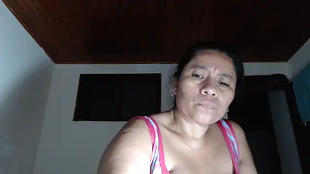 adrixxx38 webcam